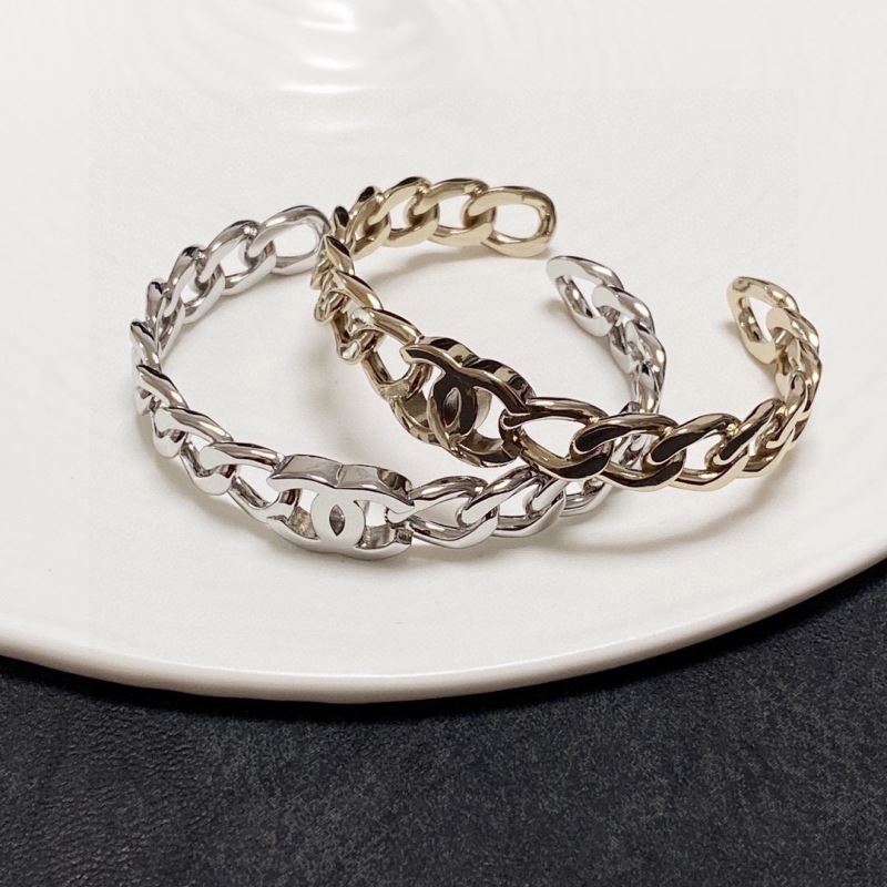 Ch**el bracelets